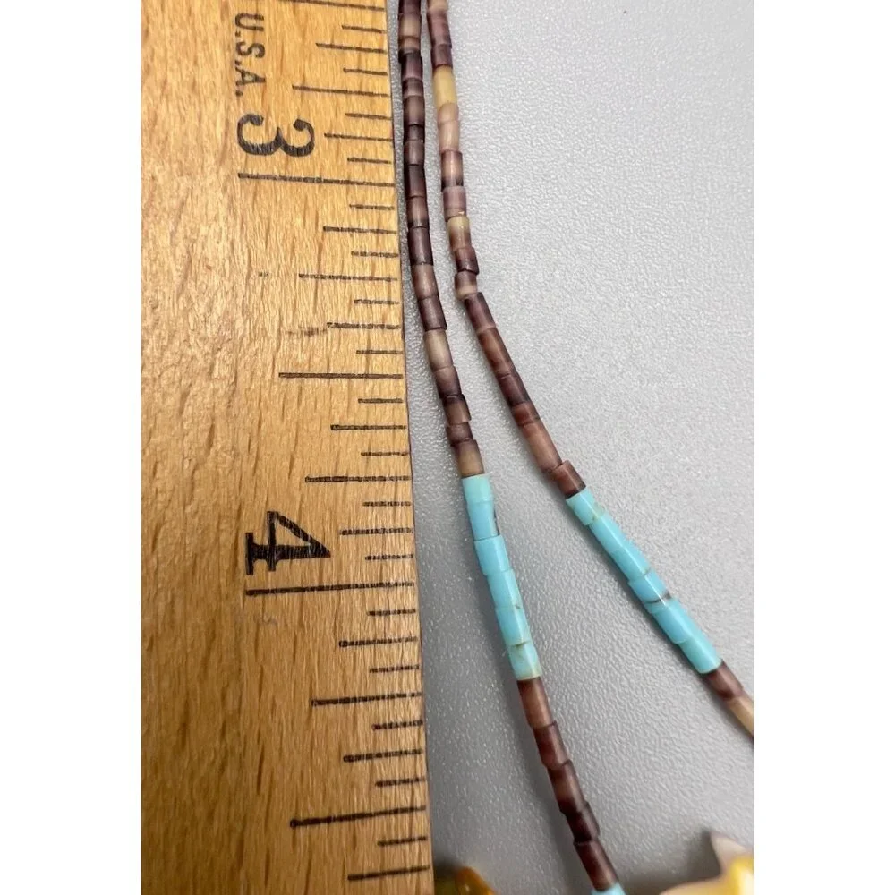 Vintage 70s Zuni Native American Carved Fetish Gemstone Necklace - Picture 10 of 11